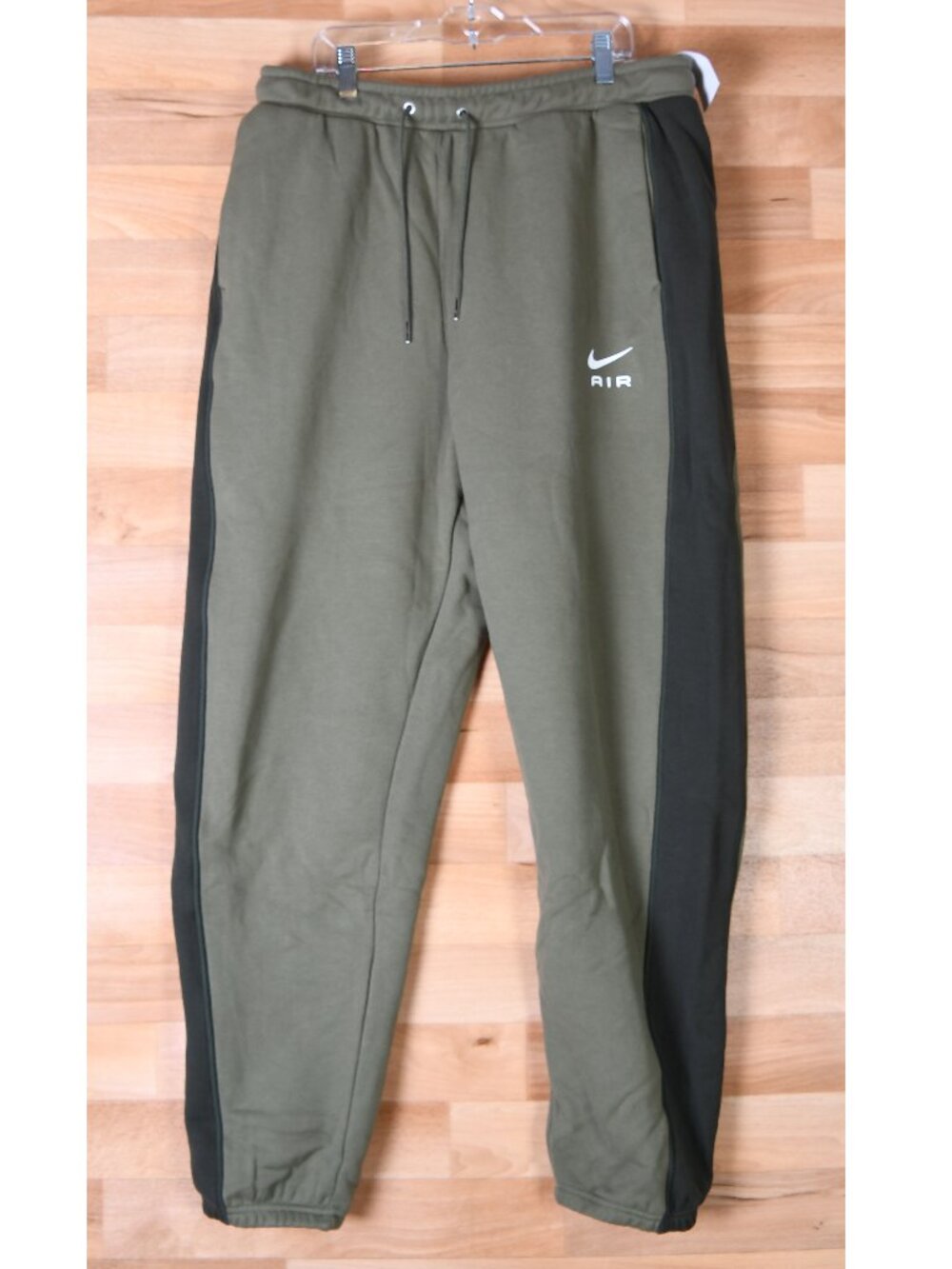 Nike Air Men's Size XL - Green Sweatpants DQ4202-222-NEW